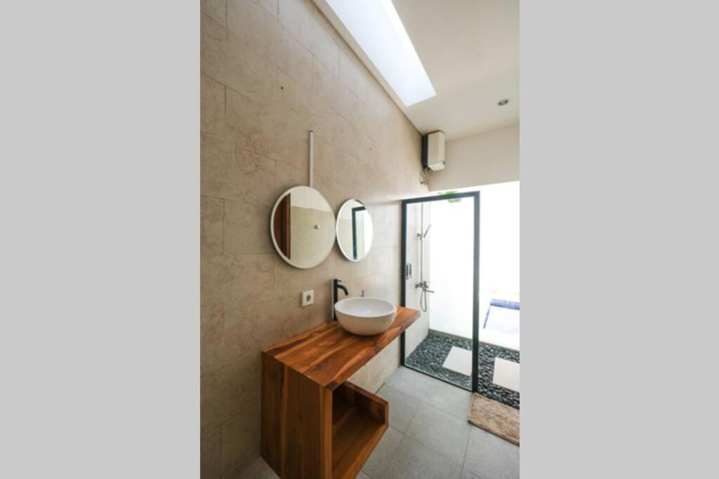 Kiki Village Bathtub Чангу Екстер'єр фото